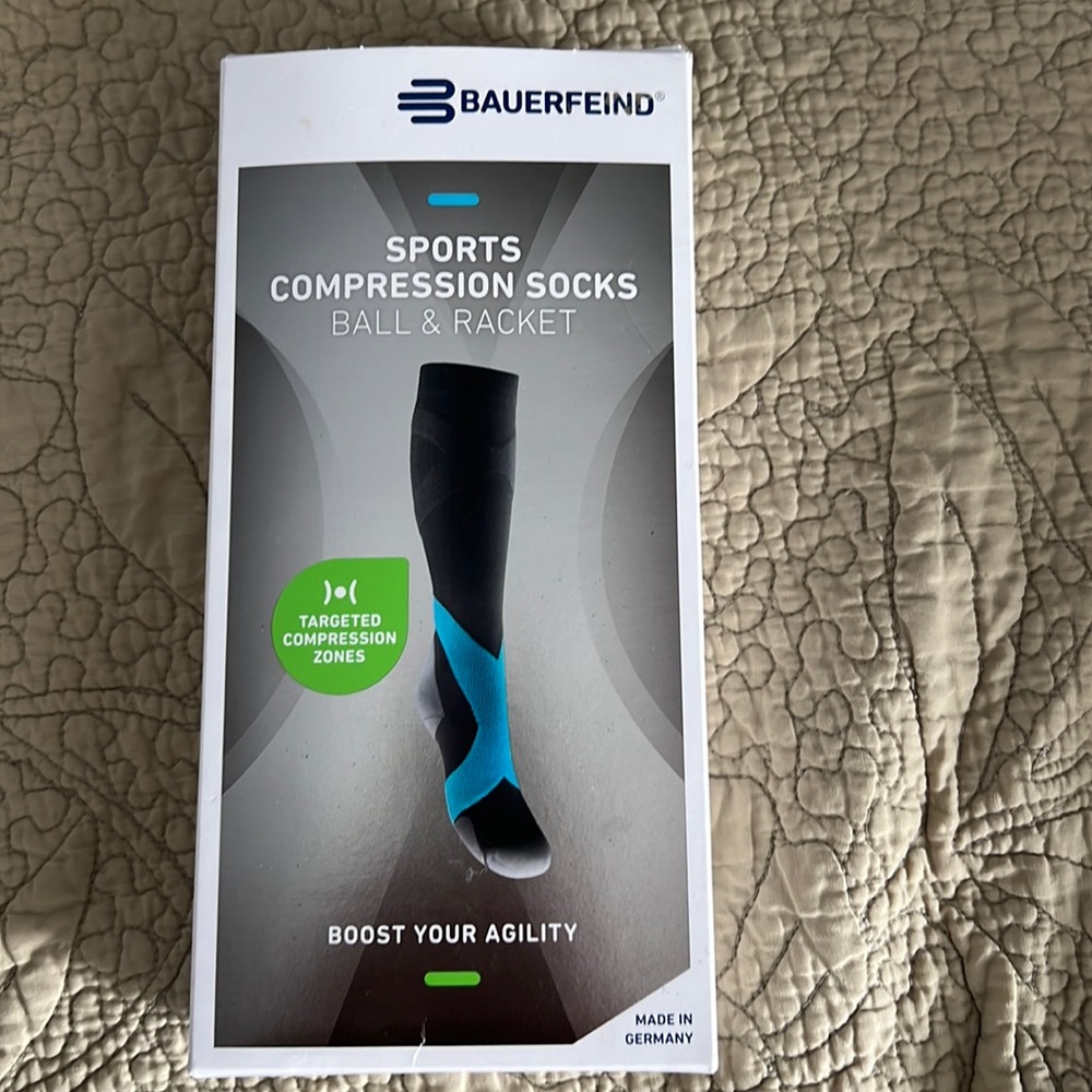 NIB Bauerfeind sports compression socks.  Medium long.  Amazing quality.